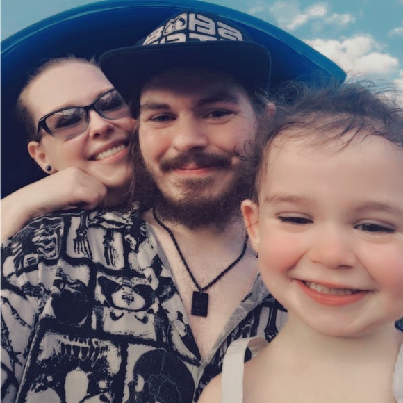 Meet your Posher, Bri! - Picture 6 of 7